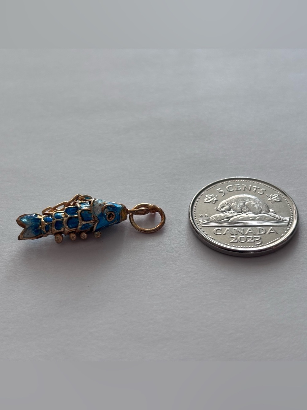 Vintage Chinese Blue Fish
Pendant/Ornament